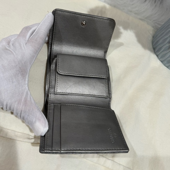 CHANEL Quilted Caviar CC Trifold Wallet - Picture 13 of 17